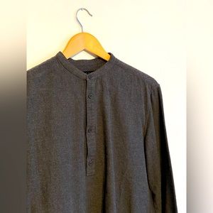 Band collar COS grey shirt